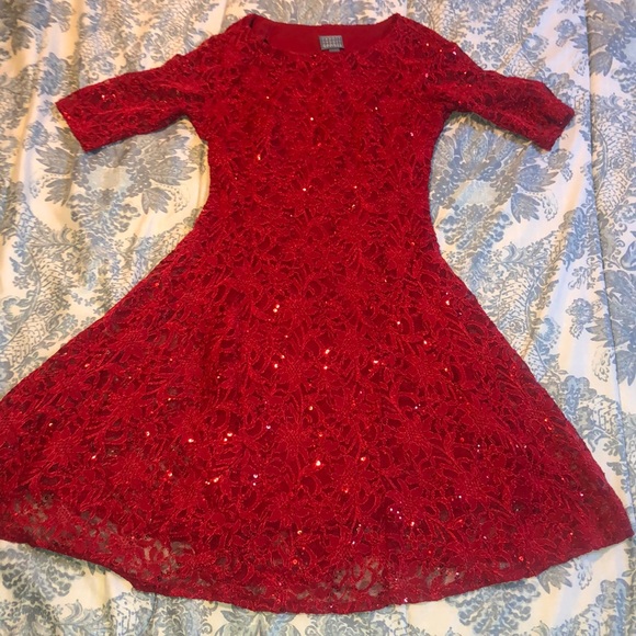 Beautiful Red Dress ✨ - Picture 1 of 6